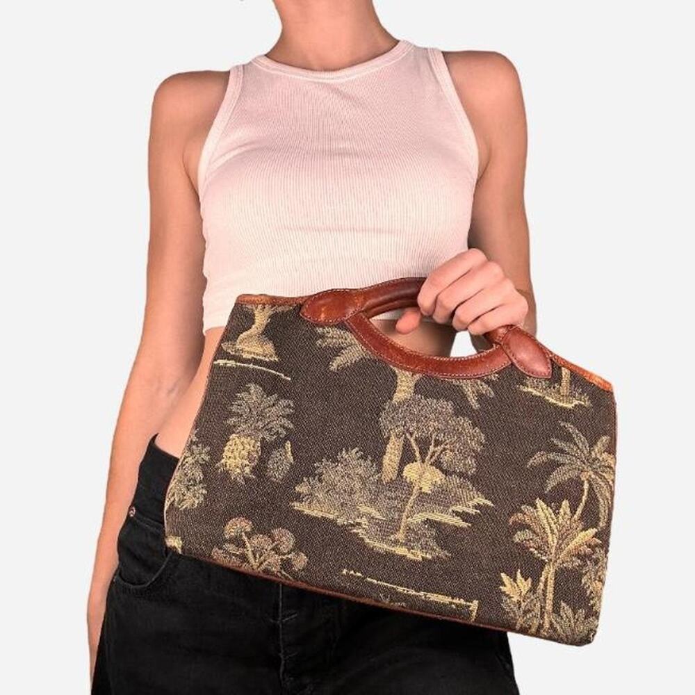 Vintage  Tommy Bahama tapestry hand bag with tree pattern